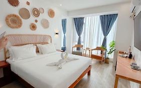 Fun Hotel